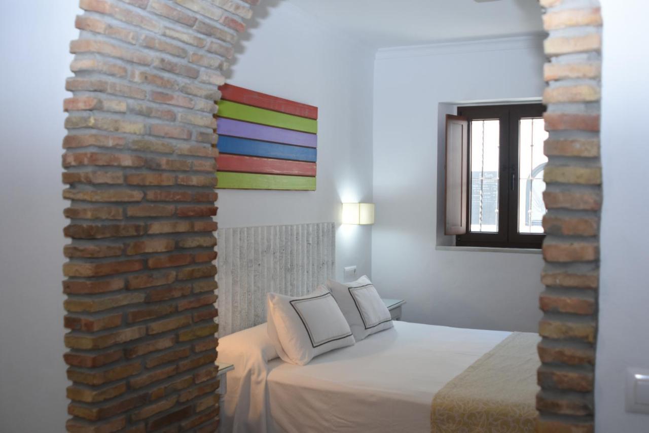 Hostal Dona Lola Marina Zahara de los Atunes Exterior foto