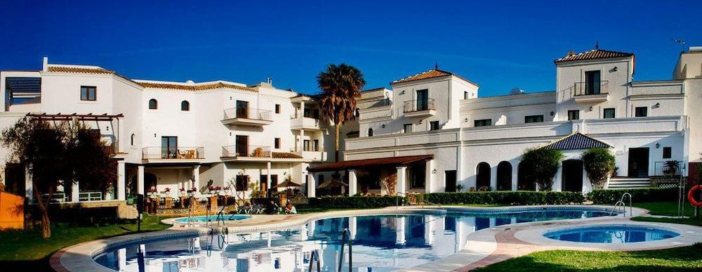 Hostal Dona Lola Marina Zahara de los Atunes Exterior foto